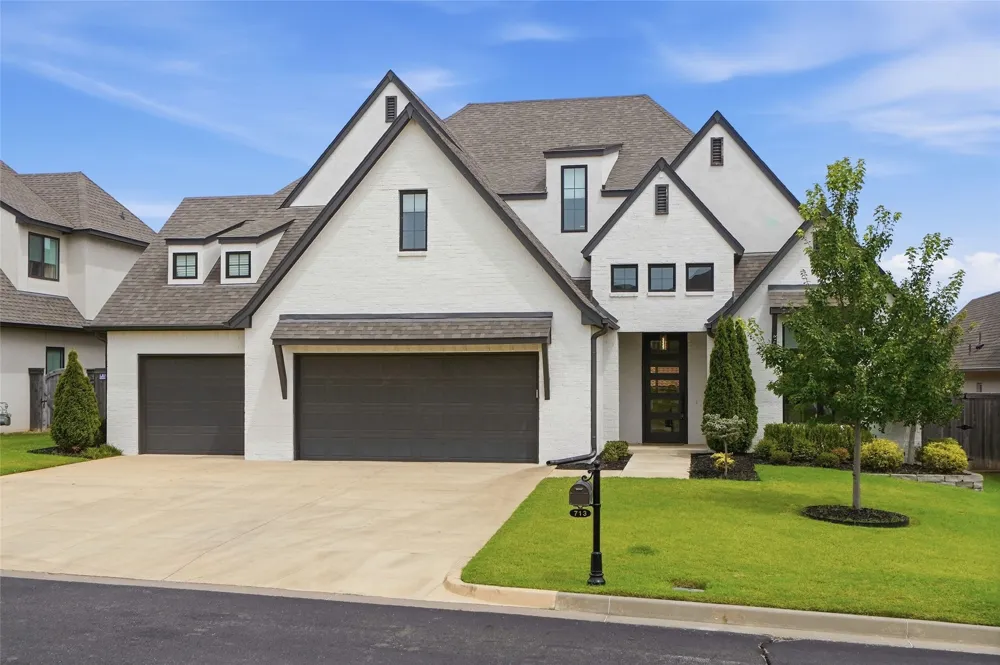 713 W 109th Street S Jenks, OK 74037