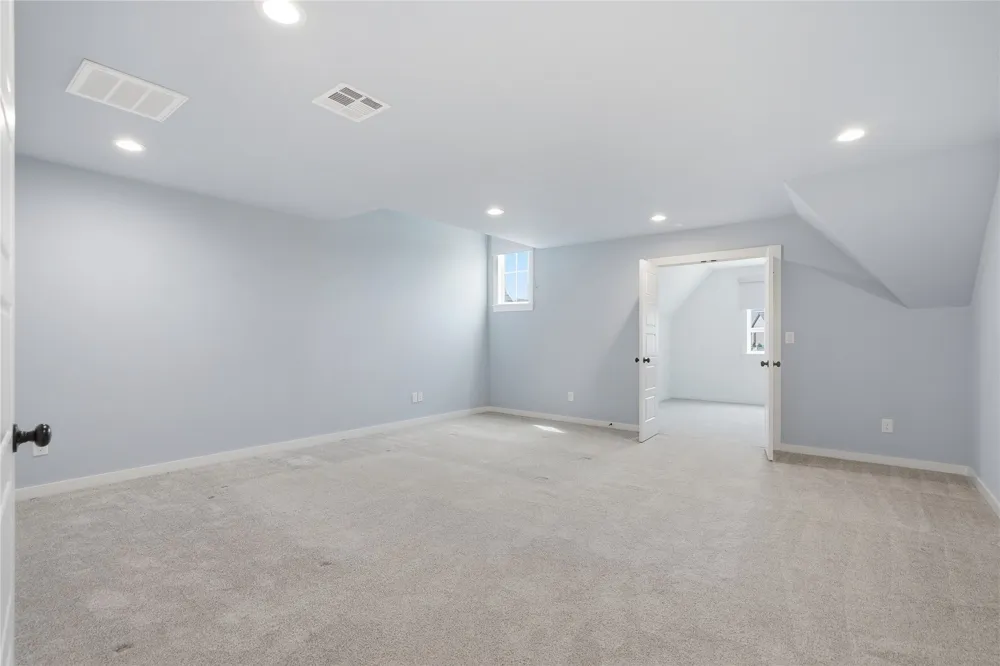 713 W 109th Street S Jenks, OK 74037