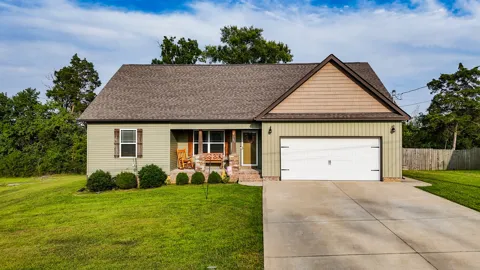 122 Blue Grass Dr