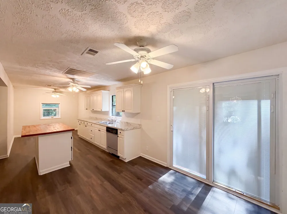 3808 Shane CT Ellenwood, GA 30294