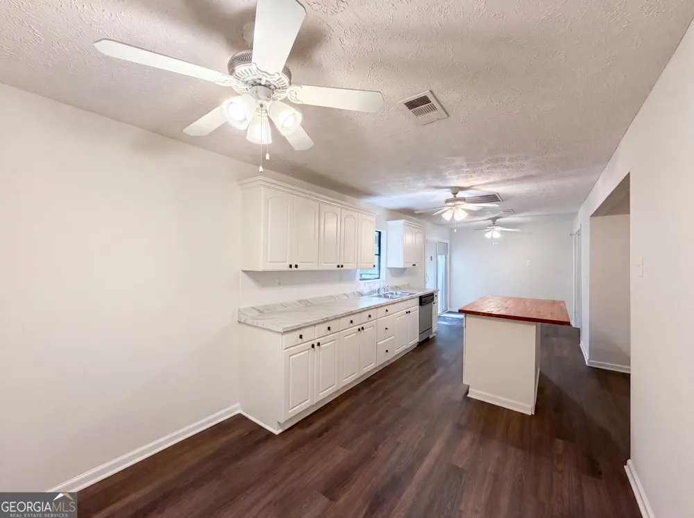 3808 Shane CT Ellenwood, GA 30294