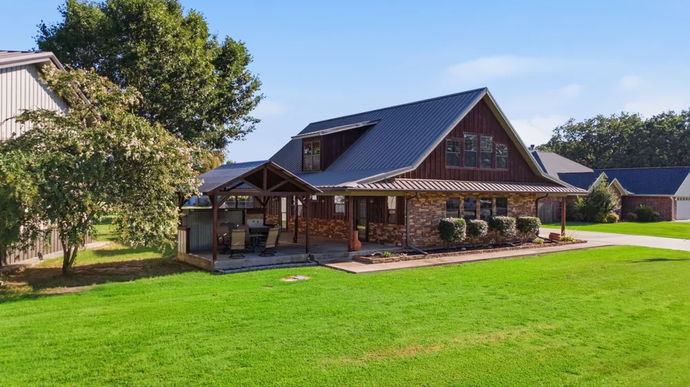 271 County Road 1559 Alba, TX 75410
