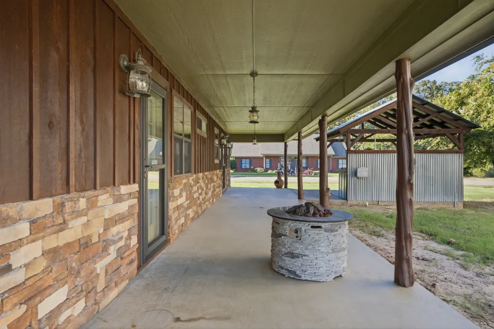 271 County Road 1559 Alba, TX 75410