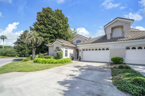 4521 Golf Villa Court #UNIT 1102