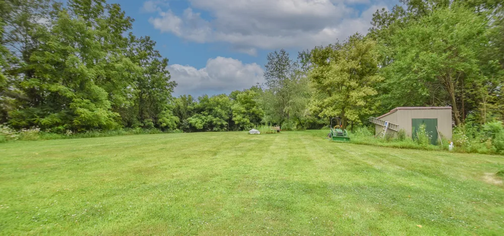 173 Dons Drive Quincy, MI 49082