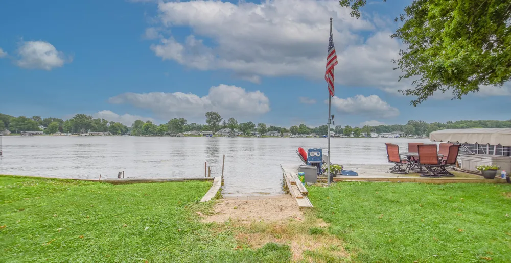 173 Dons Drive Quincy, MI 49082