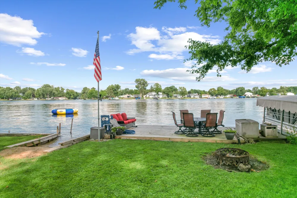 173 Dons Drive Quincy, MI 49082