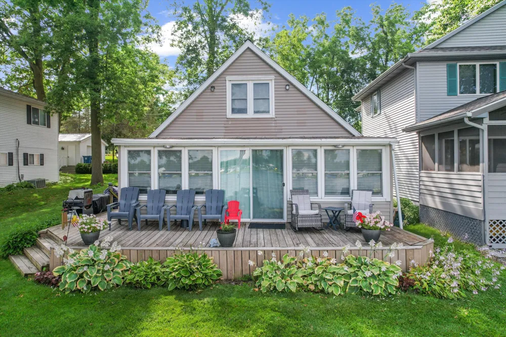 173 Dons Drive Quincy, MI 49082