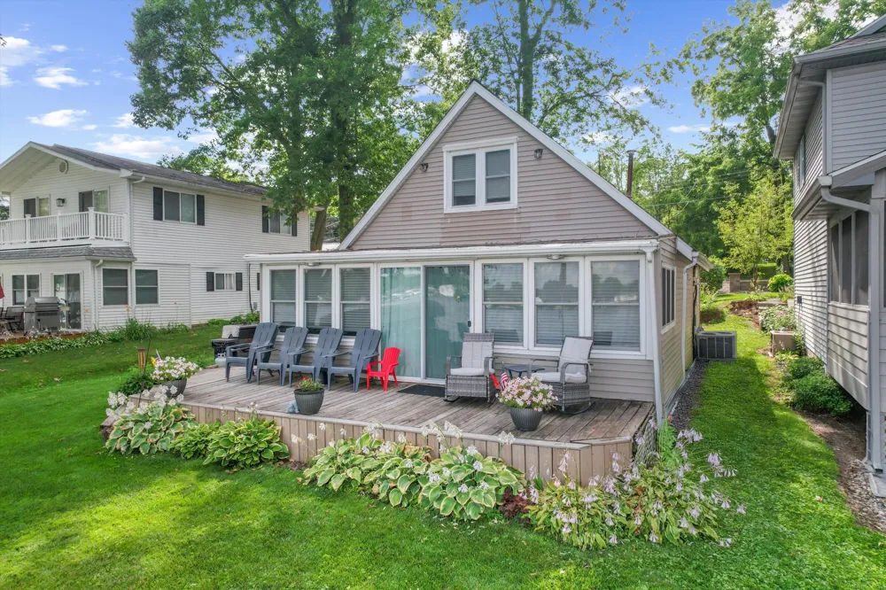 173 Dons Drive Quincy, MI 49082
