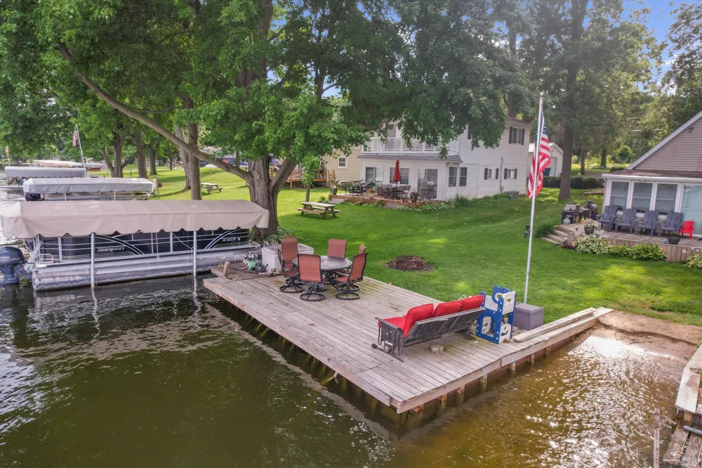 173 Dons Drive Quincy, MI 49082