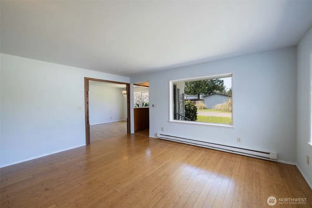 310 Melbourne Street Westport, WA 98595