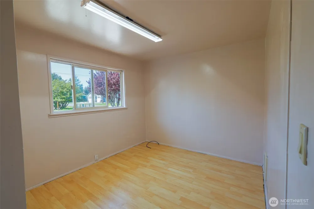 310 Melbourne Street Westport, WA 98595
