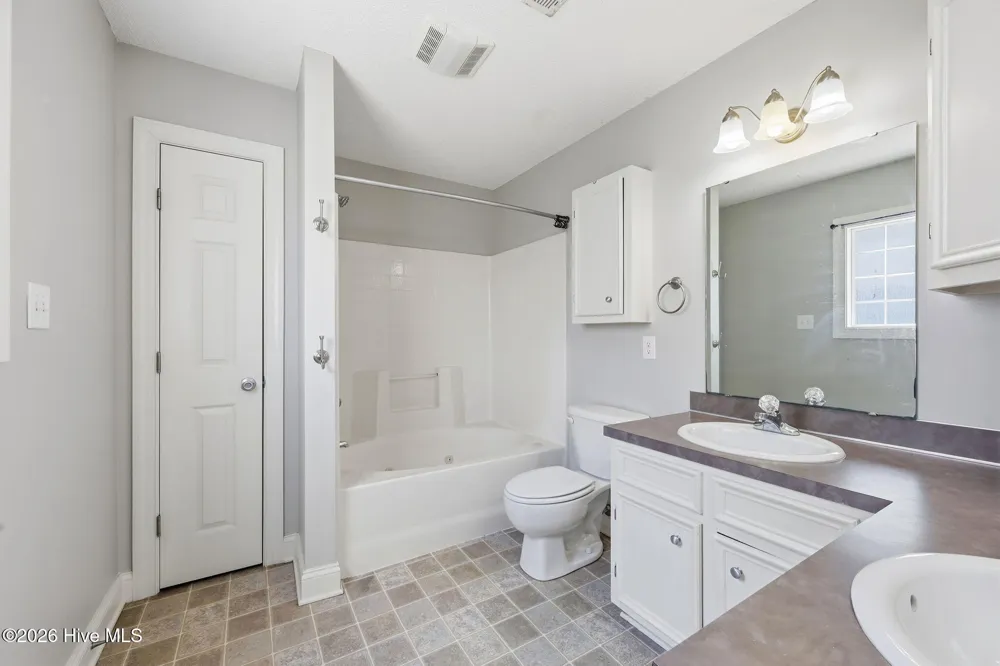 3675 Highland Drive Ayden, NC 28513