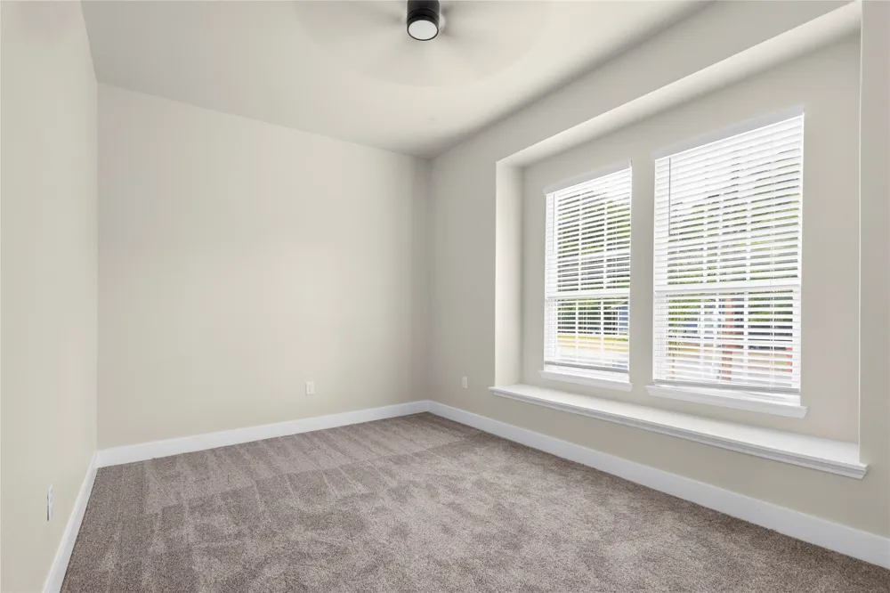 401 S 4th Street Bonham, TX 75418