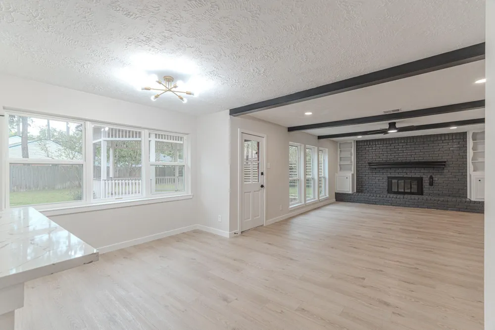 28814 Enchanted Drive Shenandoah, TX 77381