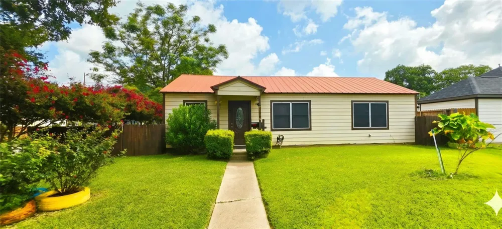 2110 5th Street Galena Park, TX 77547