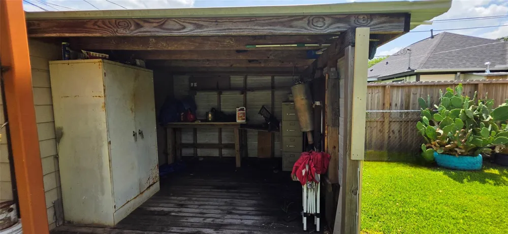 2110 5th Street Galena Park, TX 77547