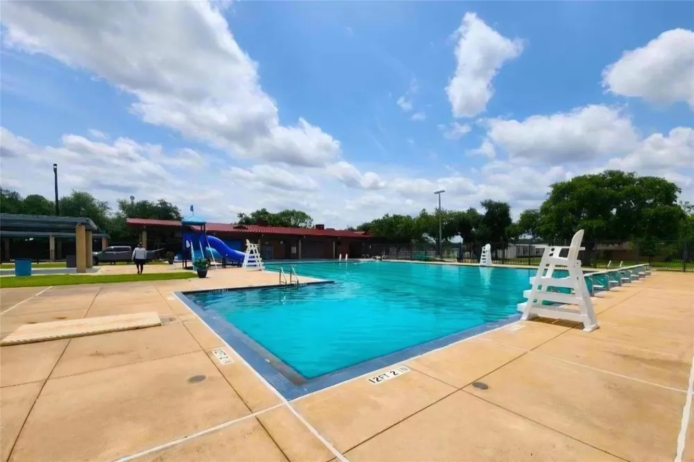 2110 5th Street Galena Park, TX 77547