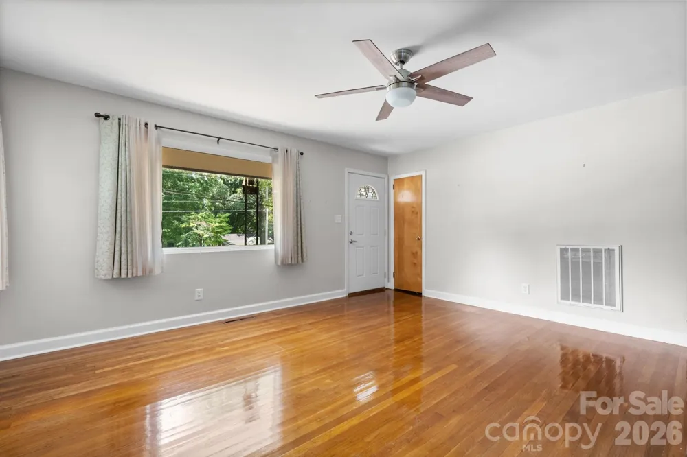 704 4th Street SW Conover, NC 28613
