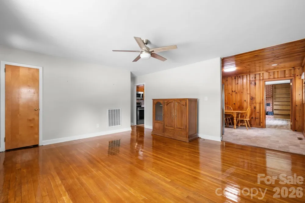 704 4th Street SW Conover, NC 28613