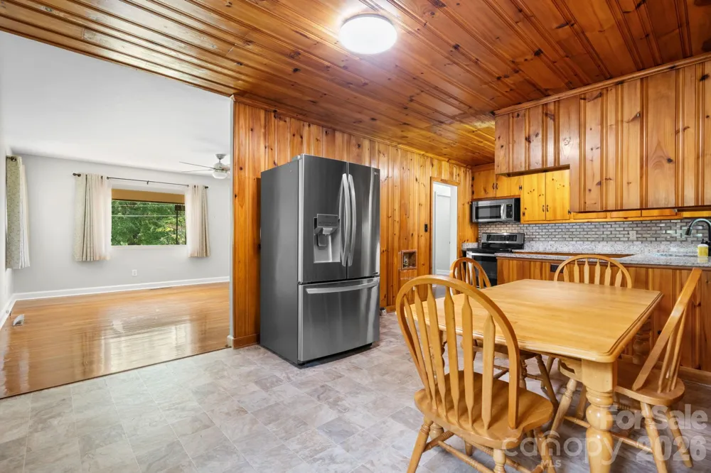 704 4th Street SW Conover, NC 28613