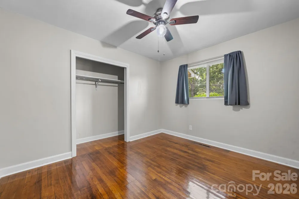 704 4th Street SW Conover, NC 28613