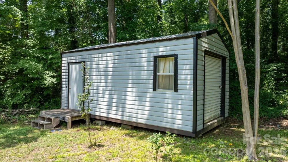 704 4th Street SW Conover, NC 28613