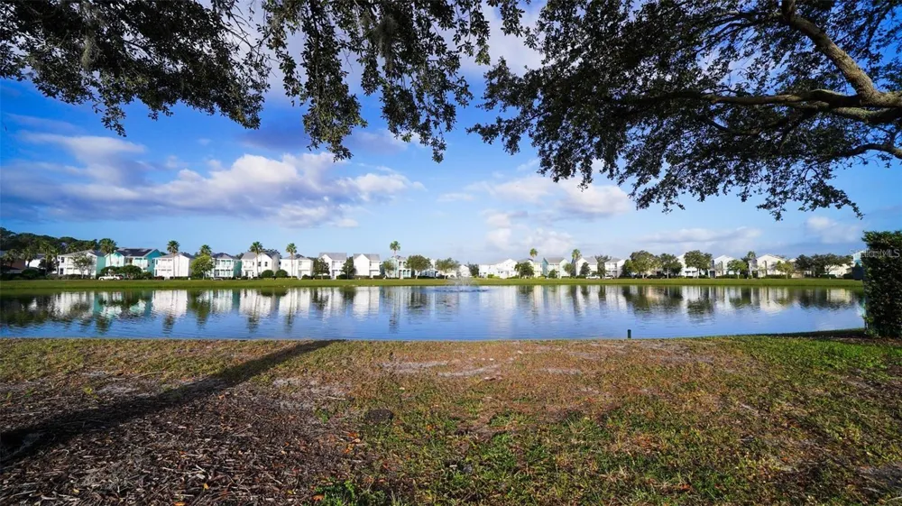 1523 FAIRVIEW CIRCLE Kissimmee, FL 34747