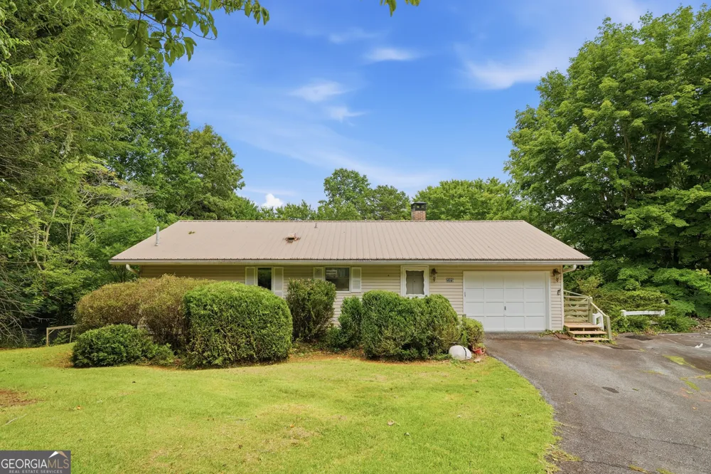 2325 Ridgecrest CIR Hiawassee, GA 30546