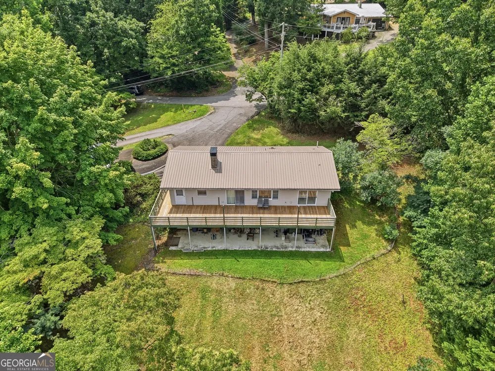2325 Ridgecrest CIR Hiawassee, GA 30546
