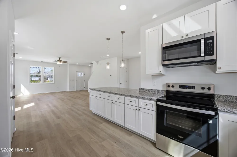 711 W Hayes Street Burgaw, NC 28425