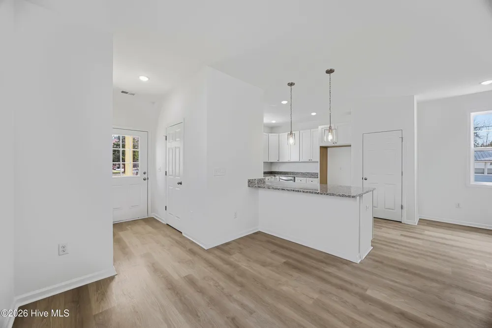 711 W Hayes Street Burgaw, NC 28425