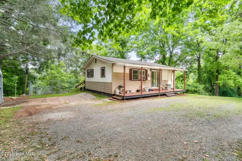 501 Hyatt Creek Road