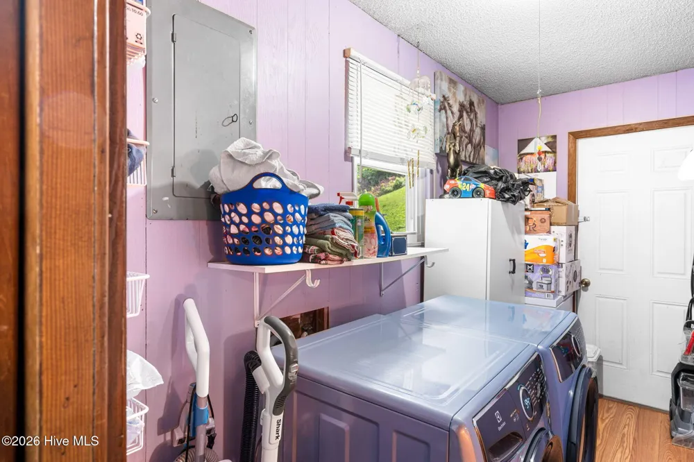 501 Hyatt Creek Road Marble, NC 28905