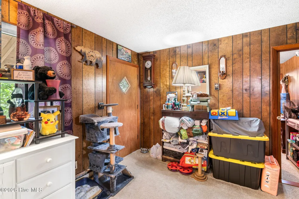 501 Hyatt Creek Road Marble, NC 28905
