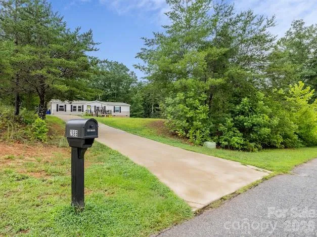 2689 Kite Drive Lenoir, NC 28645
