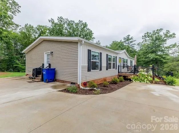 2689 Kite Drive Lenoir, NC 28645
