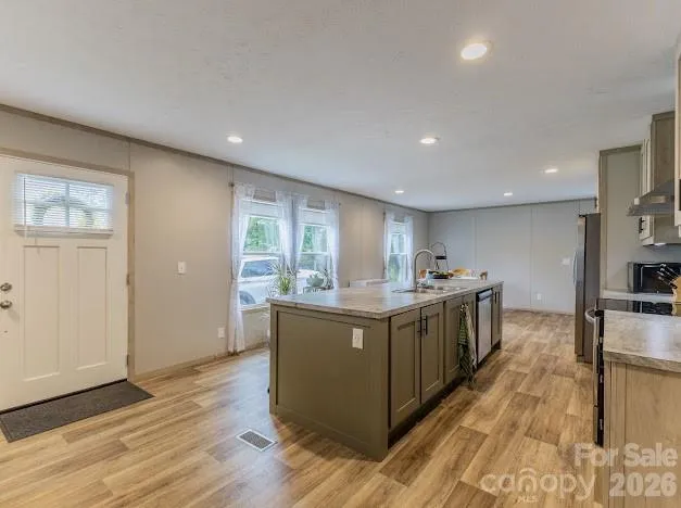 2689 Kite Drive Lenoir, NC 28645