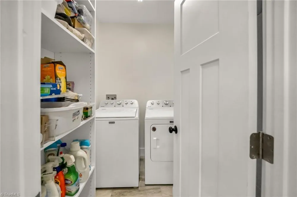 925 Red Sleigh Way Fleetwood, NC 28626
