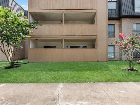 8423 Hearth Drive #3