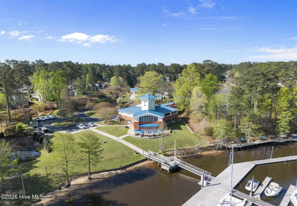 309 Potomac Drive Chocowinity, NC 27817