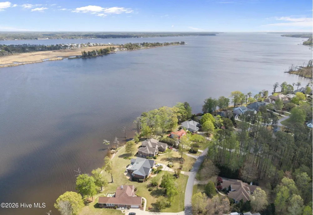 309 Potomac Drive Chocowinity, NC 27817
