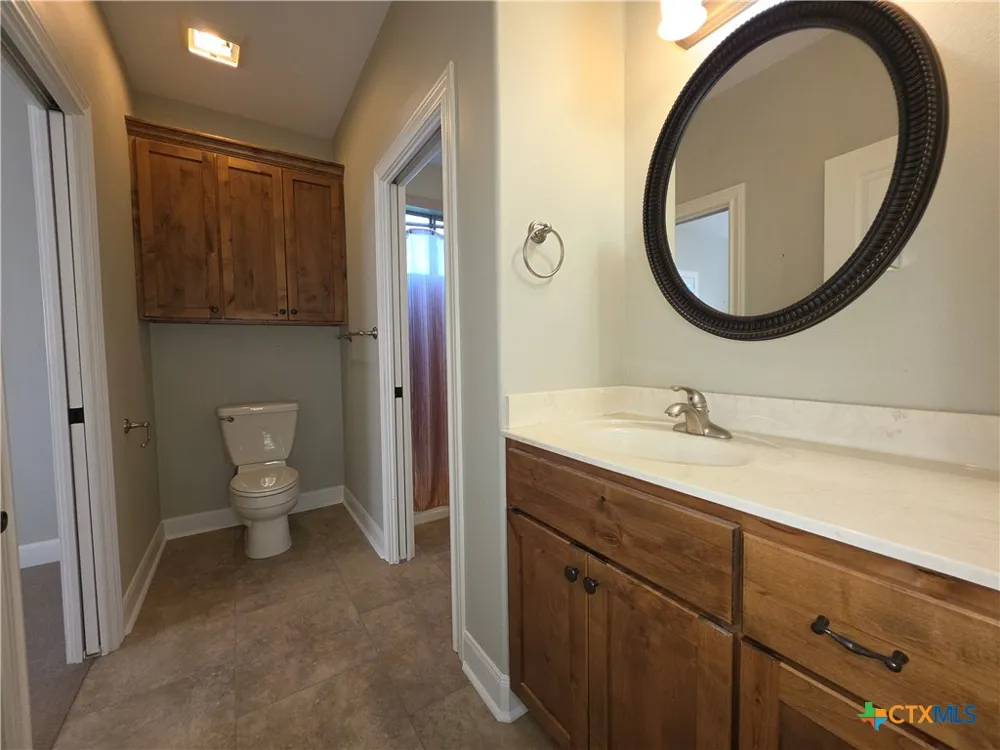 565 E Ward Street Goliad, TX 77963