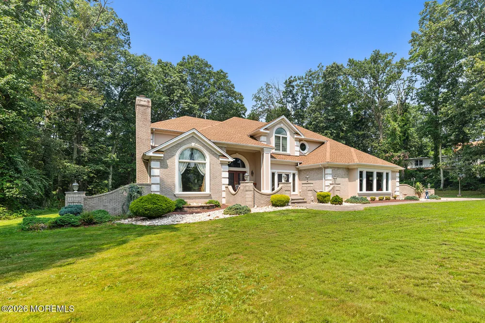 373 Millstone Road Clarksburg, NJ 08510