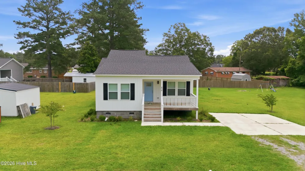 434 Fowle Street Vanceboro, NC 28586