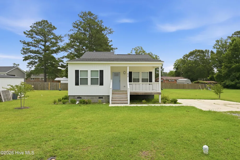 434 Fowle Street Vanceboro, NC 28586