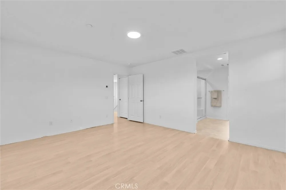 29109 Sunforest Lake Elsinore, CA 92530