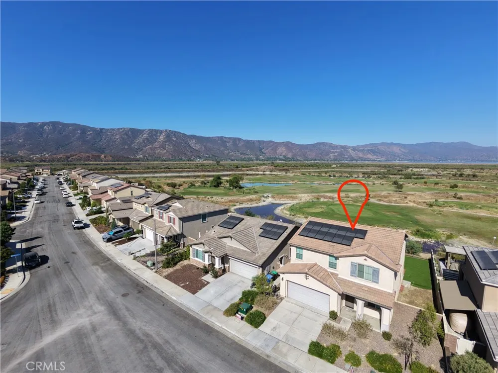 29109 Sunforest Lake Elsinore, CA 92530