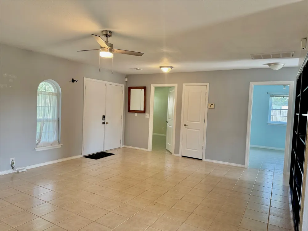 55 Meadow Lane Choctaw, OK 73020