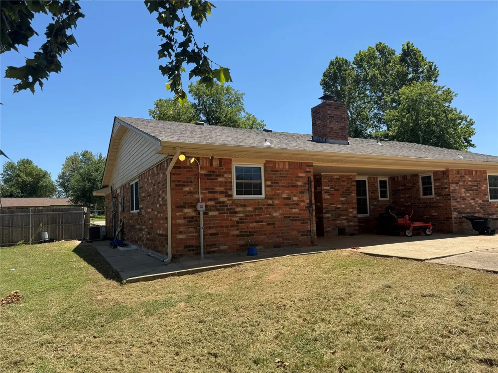 55 Meadow Lane Choctaw, OK 73020